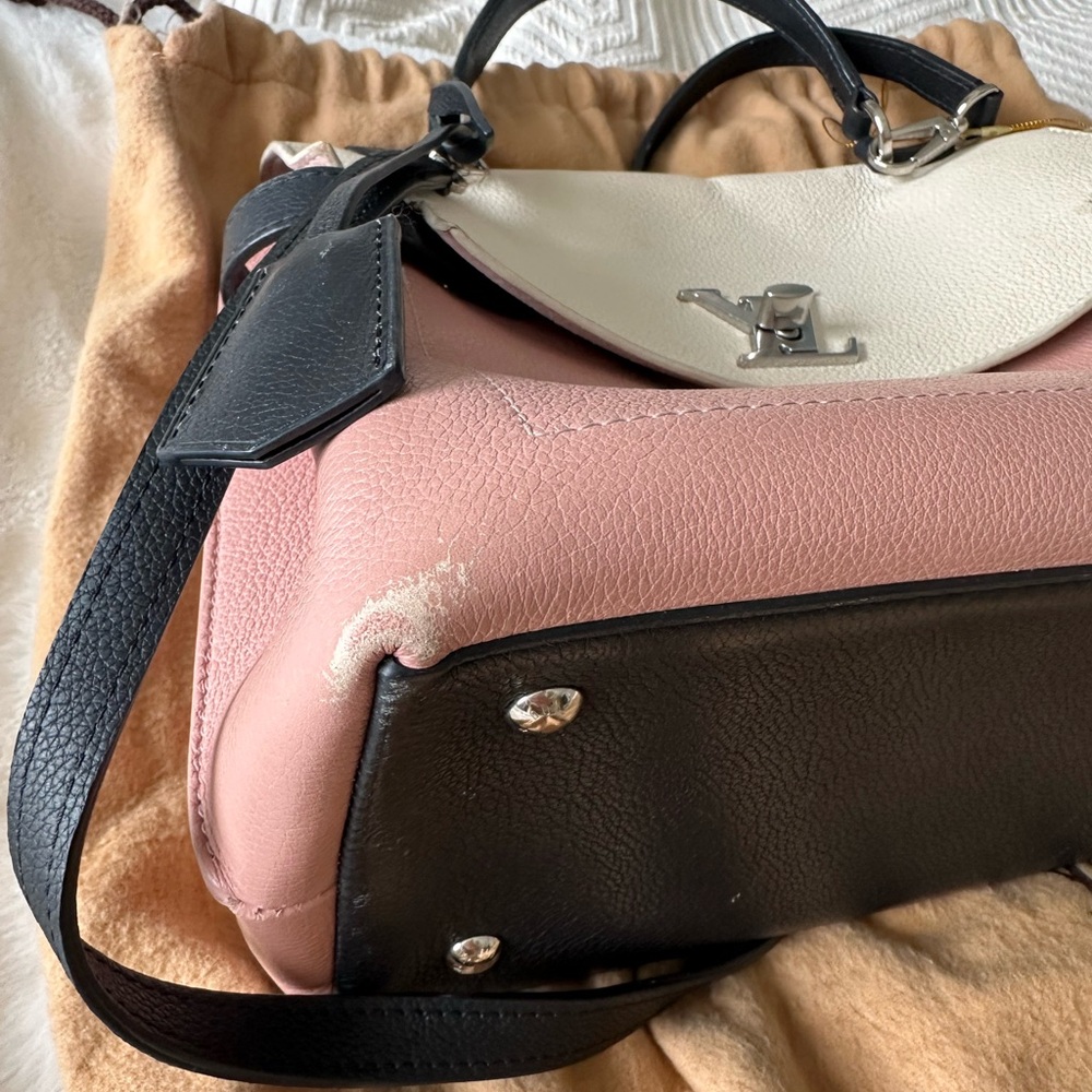 Louis Vuitton LockMe Ever MM Two Way Rose, Black, Cream Shoulder Bag - Picture 7 of 14